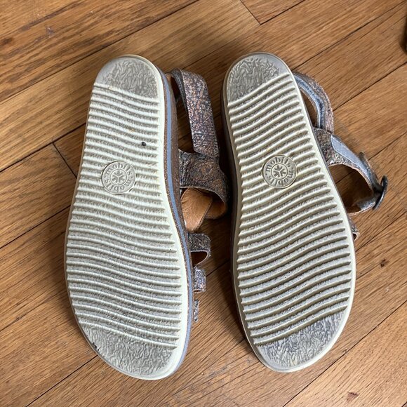 Mephisto Multi Color Strappy Sandals Size 8 - Picture 4 of 4
